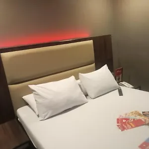 崇光木街帕酒店 帕赛